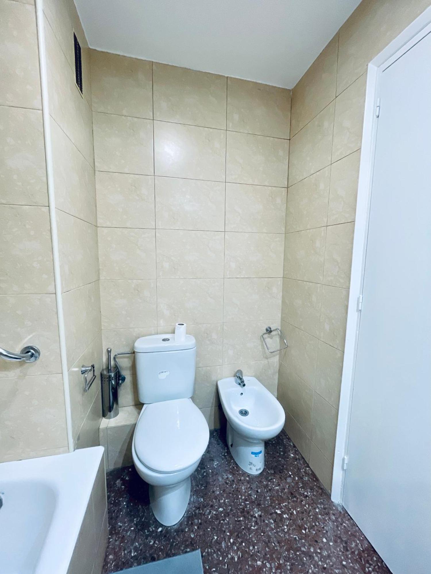 Couette-café Sardenya 4 *